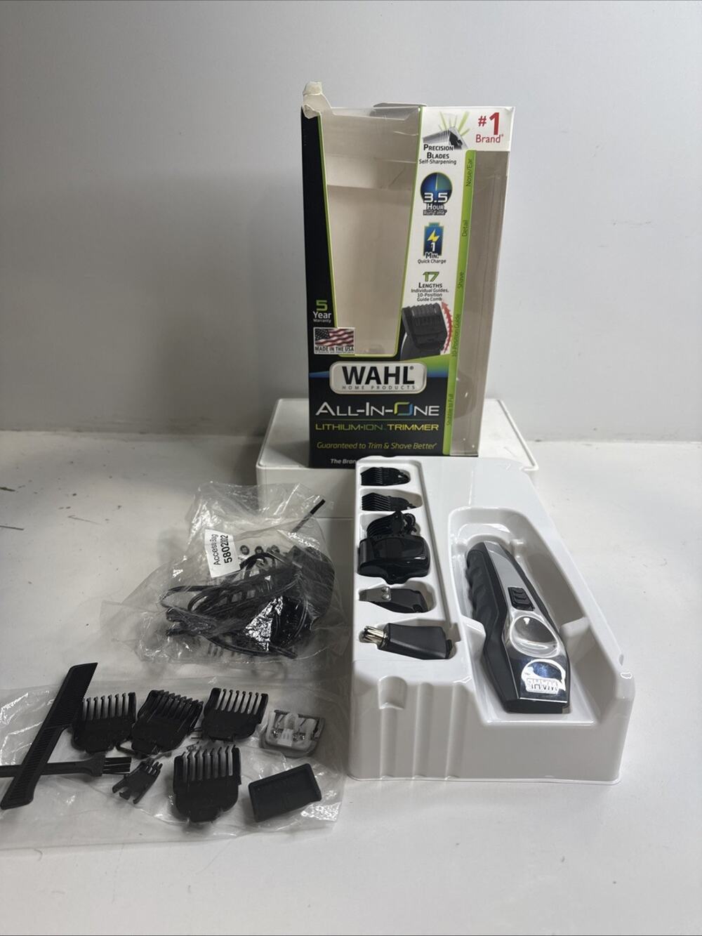 Wahl Lithium Ion Multi-Groomer Chrome, Black